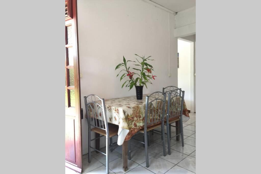 Logement En Pleine Verdure Tropicale -10 Min Plage Le Morne-Rouge Exteriör bild